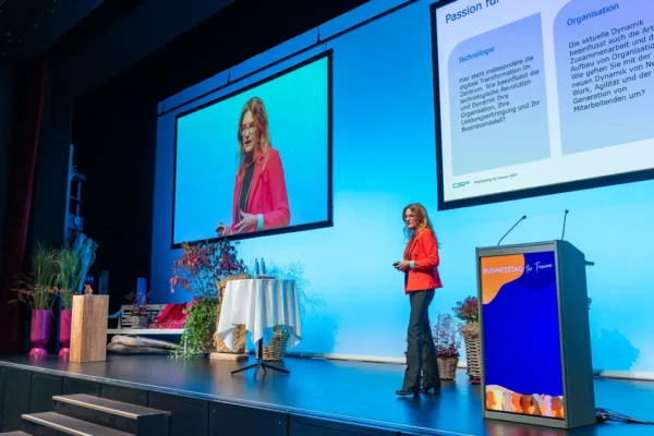 2656367_businesstag-fuer-frauen-in-vaduz-28-10-2025_ajaxbilder-1086w_1f0jay_vwloi7